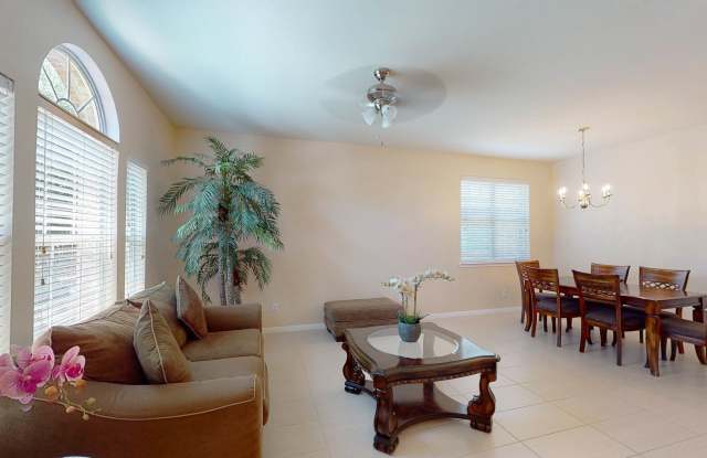 20606 Cliff Park Gallery 3