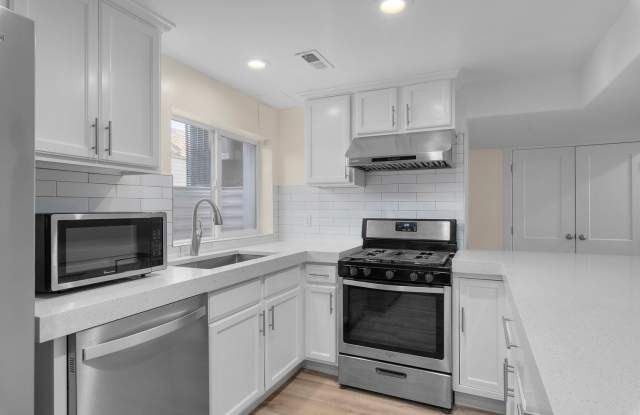 10454 S GOLDEN WILLOW Dr photos photos 10454 S GOLDEN WILLOW Dr photos photos