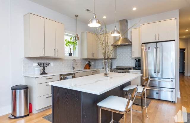 3049 North Clybourn Avenue - 3049 North Clybourn Avenue, Chicago, IL 60618