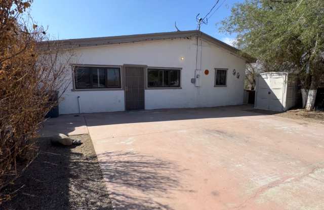 621 North Sierra Avenue photos photos