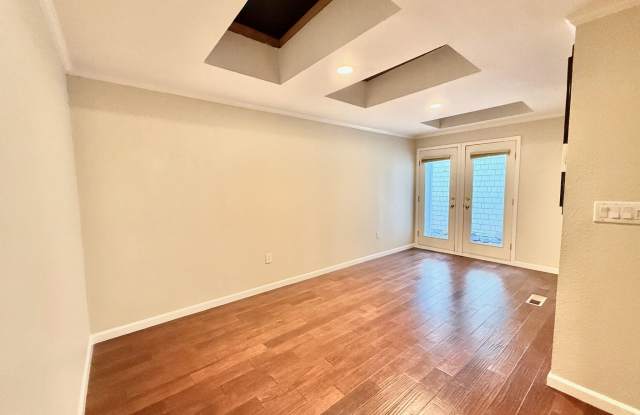 2409 Hastings Drive Gallery 3