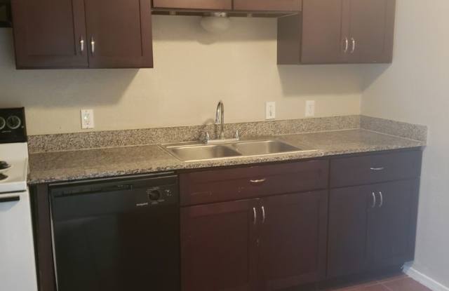 Sunset Grove Apartments photos photos