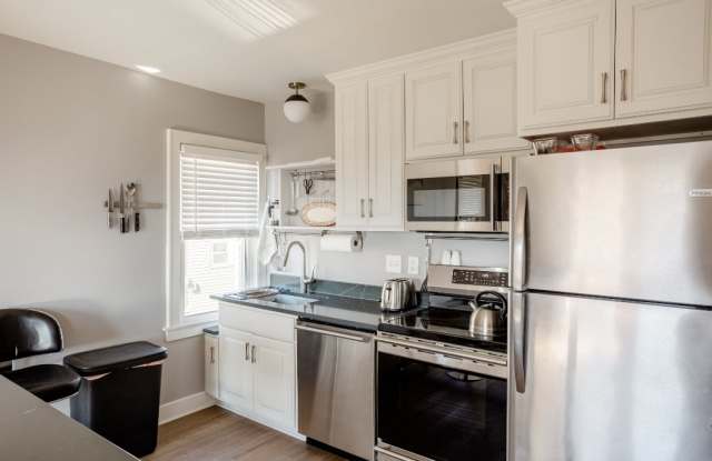 410 Sandusky Ave - 410 Sandusky Avenue, Kansas City, KS 66101