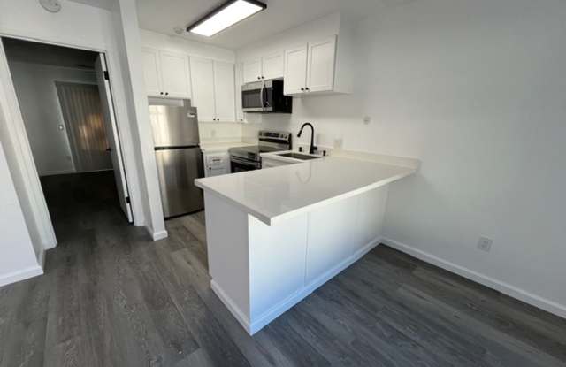 130 S. E St. Gallery 4