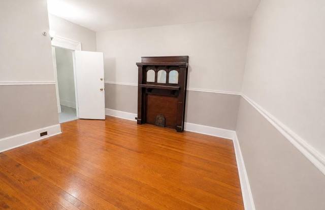 2914 POPLAR STREET Gallery 1