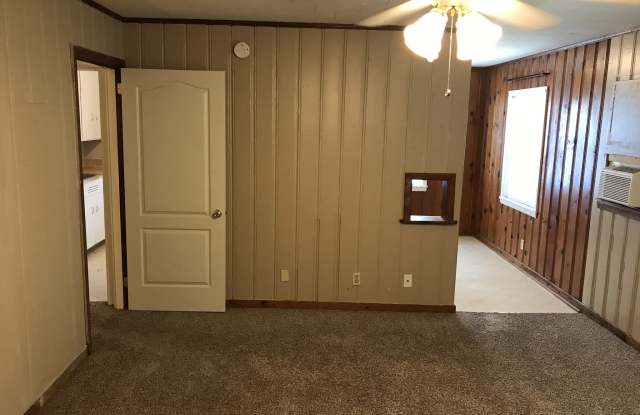 9 W Winthrop Ave photos photos