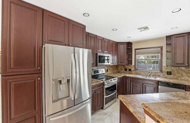 12356 61st Lane N, West Palm Beach, FL 33412 - 2024 photos photos