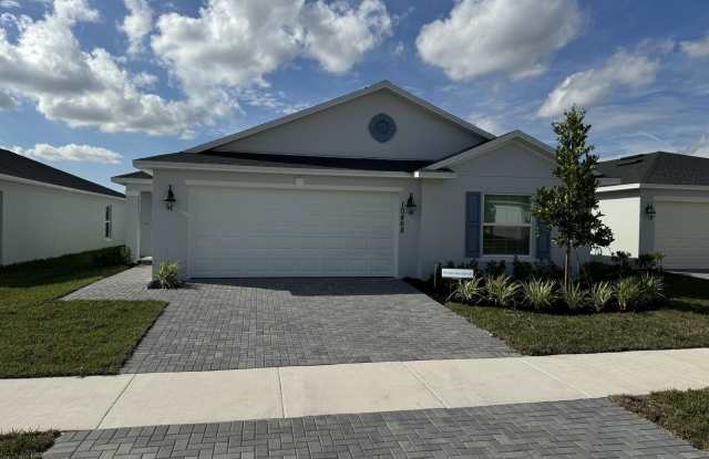 10468 NW Suncrest Lp - 10468 Northwest Suncrest Loop, Port St. Lucie, FL 34945