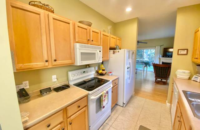Furnished 2 or 3 bedroom condo Essex Junction - 22 Irene Avenue, Chittenden County, VT 05452