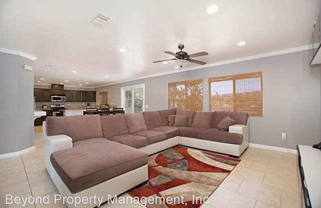 1010 Longfellow Ct. Gallery 3