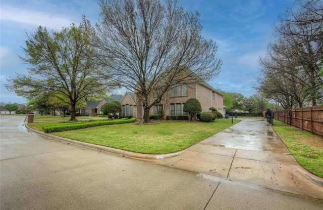 219 Canyon Lake Drive Gallery 2