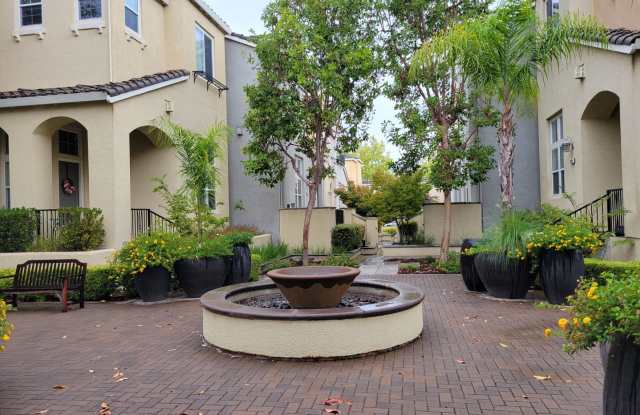 Large Condo in Cupertino City Center– Less than 1 mile from Apple Headquarters - Top Cupertino Schools photos photos