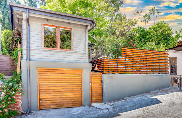 1909 Weepah Way - 1909 Weepah Way, Los Angeles, CA 90046