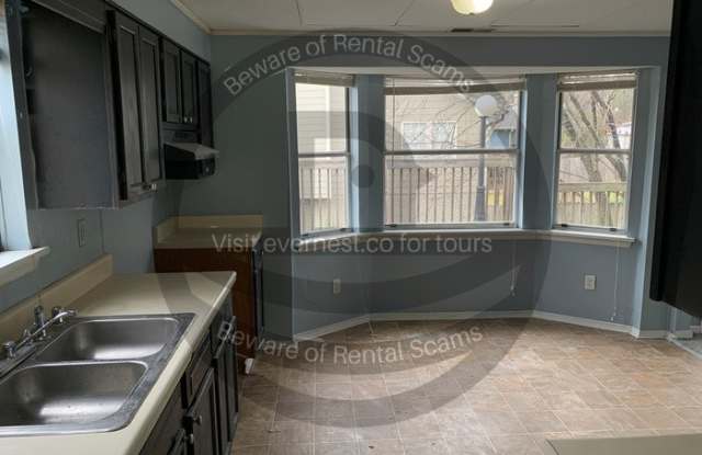 1200 Circle Trail Gallery 4