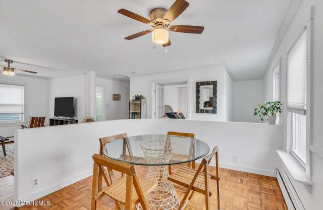 1227 Bay Avenue Gallery 4