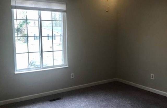8110 Stem Court Gallery 2