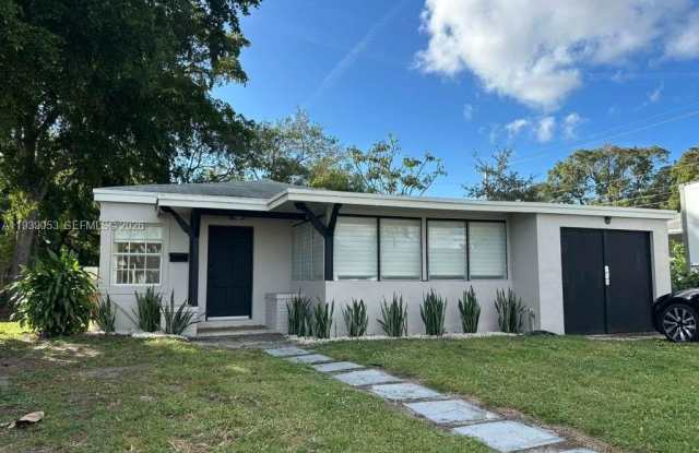 404 SE 14th St photos photos