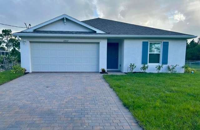 2807 34th St photos photos 2807 34th St photos photos