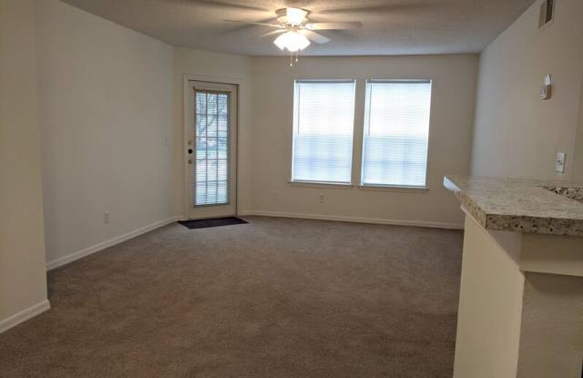 6124 Westgate Dr Gallery 4