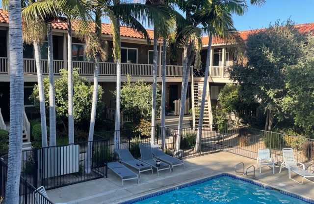 *MOVE IN SPECIAL: DEPOSIT MOVE IN* Spacious 1 Bedroom/ 1 Bathroom Condo photos photos