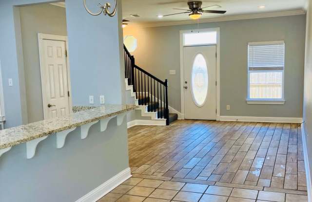 1338 Tropical Cove Gallery 2