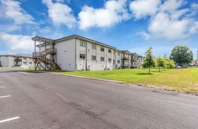 550 B East Bledsoe Street photos photos