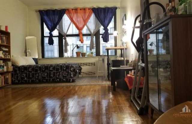 304 East 73rd Street Gallery 2