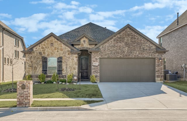8864 Devonshire Dr - 8864 Devonshire Drive, Fort Worth, TX 76131