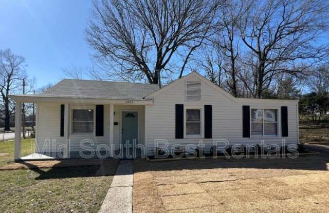 2453 Warren St - 2453 Warren Street, Memphis, TN 38106