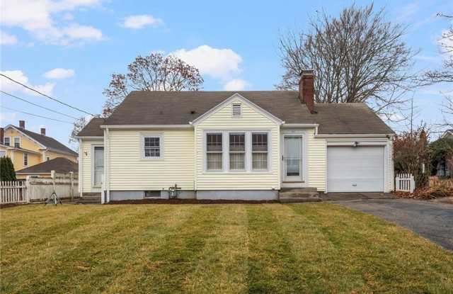 127 Prospect Street - 127 Prospect Street, Kent County, RI 02818