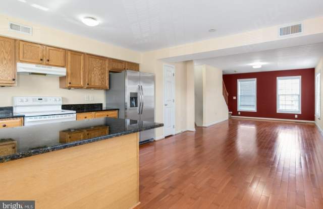 2683 EDGEMONT Street photos photos