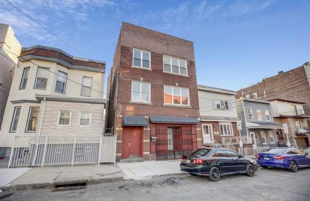 99 STUYVESANT AVE photos photos
