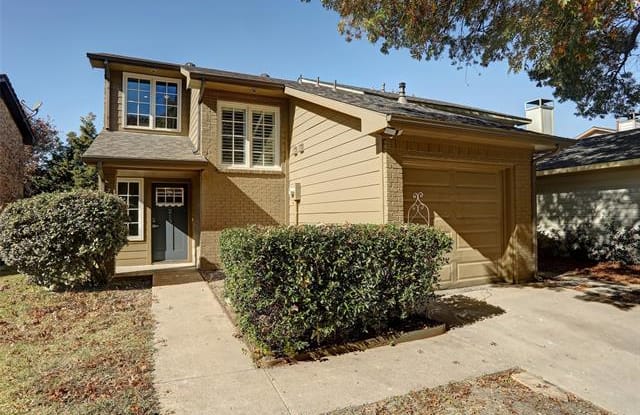213 Mccarley Place - 213 Mc Carley Place, McKinney, TX 75071