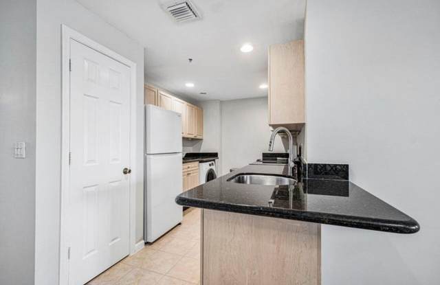 2040 Greenview Shores Boulevard 223, Wellington, FL 33414 photos photos