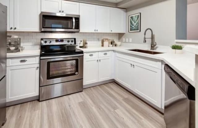 Avana Bayview Gallery 2