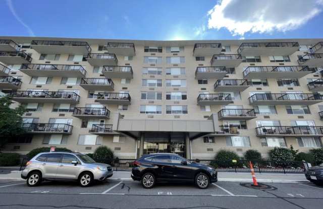 101 Monmouth St. - 101 Monmouth Street, Brookline, MA 02446