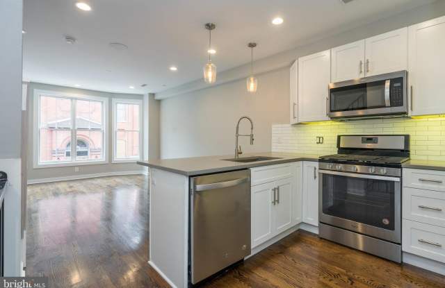 1641 FITZWATER Street unit: B photos photos