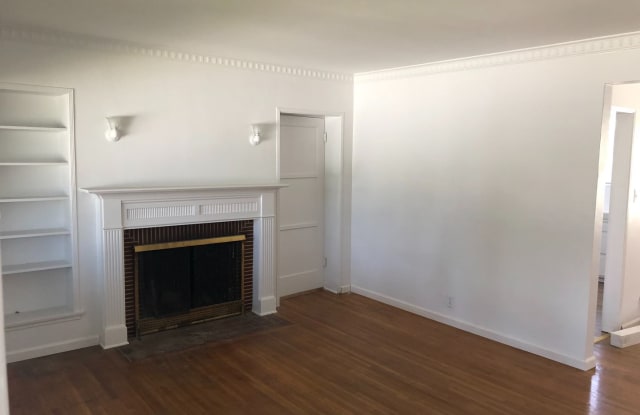 11913 Tennessee Ave - 11913 W Tennessee Ave, Los Angeles, CA 90064