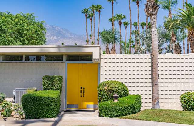 322 Desert Lakes Drive Gallery 3