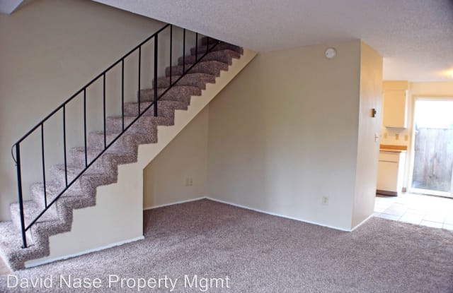 1928 SW Hume Court - 1928 Southwest Hume Court, Portland, OR 97219