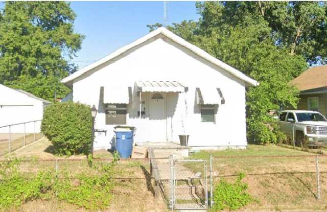 511 Berlin Avenue photos photos