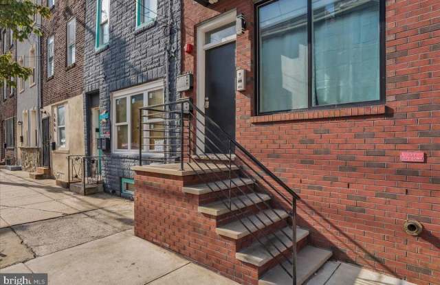 2000 E HUNTINGDON Street Gallery 3
