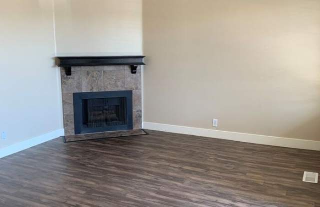 1233 Vine Ridge Way Gallery 3