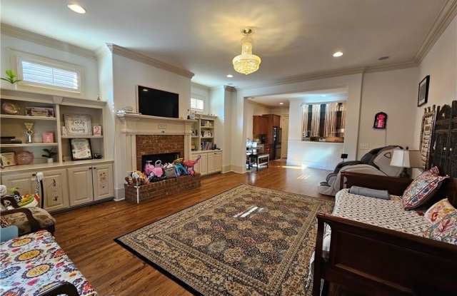 10924 Waters Road Gallery 4