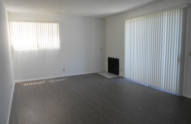 1400 Camden Ave. photos photos