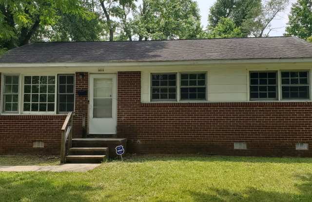 3 Bedroom 1 Bathroom House photos photos