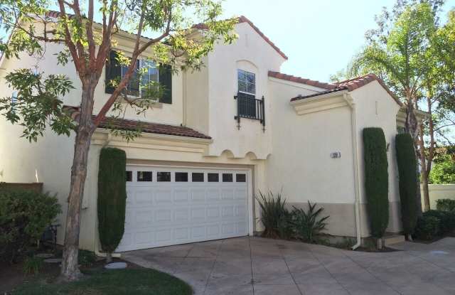 139 Alicia Way - 139 Alicia Way, Oceanside, CA 92057