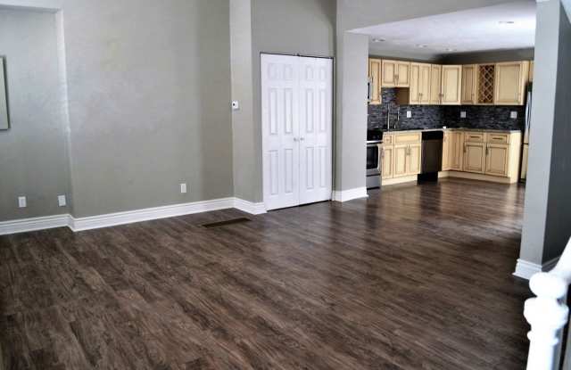Student Housing - South Side Flats Gallery 4
