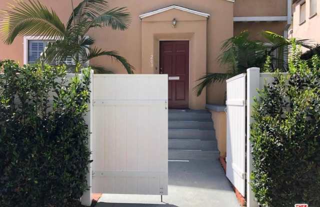 203 N. Swall Drive Gallery 2