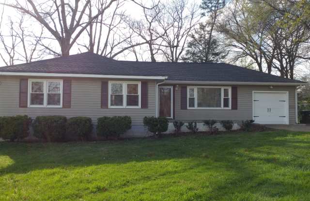 115 South Palisades Drive - 115 South Palisades Drive, Signal Mountain, TN 37377